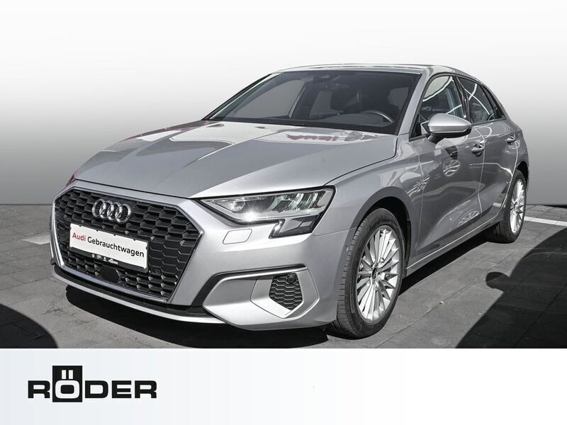 Grau Gebraucht 2021 Audi A3 Sportback Advanced Kleinwagen | 24.690 € (Fairer Preis) - Bild 1/4