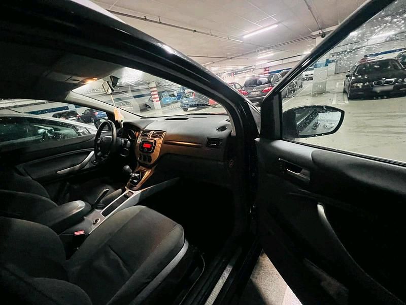 Gebraucht Ford Kuga 134 PS (98 kW) 2009 Schwarz SUV