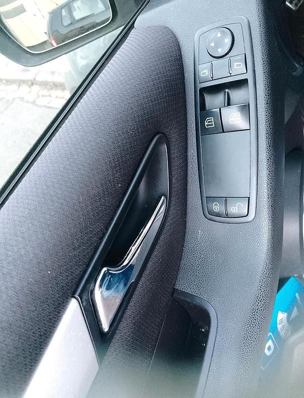 Gebraucht Mercedes A200 116 PS (85 kW) 2007 Silber Limousine