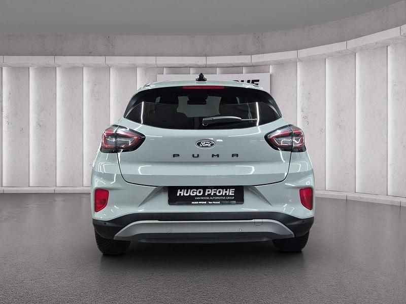 Gebraucht Ford Puma Titanium 125 PS (91 kW) 2025 Cactus grey SUV