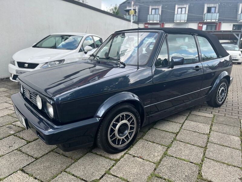 Blau Gebraucht 1990 VW Golf Cabriolet Karmann Cabrio | 9.990 € - Bild 1/4