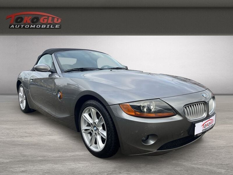 Gebraucht BMW Z4 Sport Line 170 PS (125 kW) 2004 Grau Cabrio