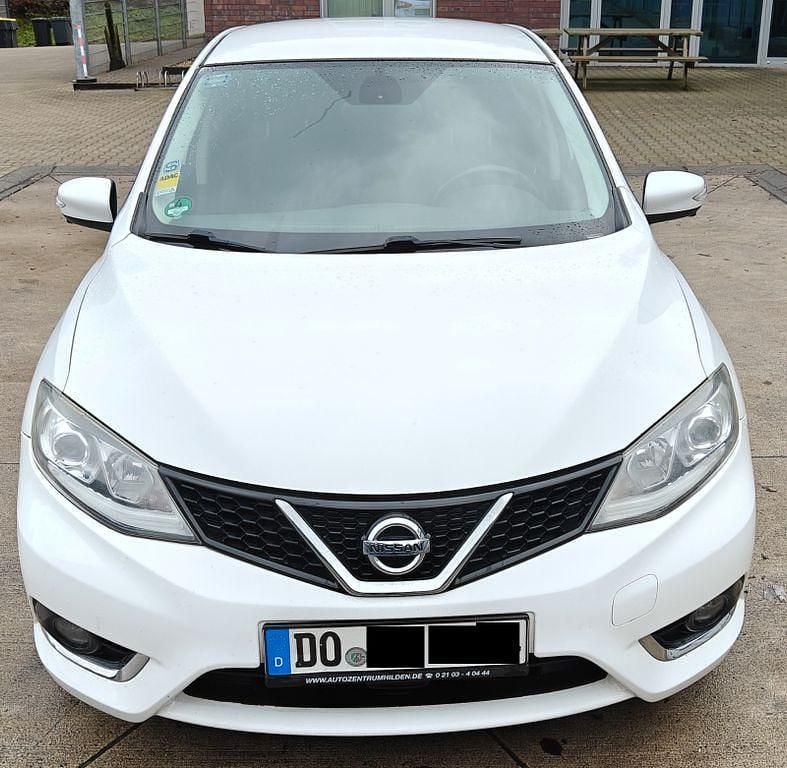 Weiß Gebraucht 2014 Nissan Pulsar Acenta Limousine | 5.000 € (Fairer Preis) - Bild 1/4