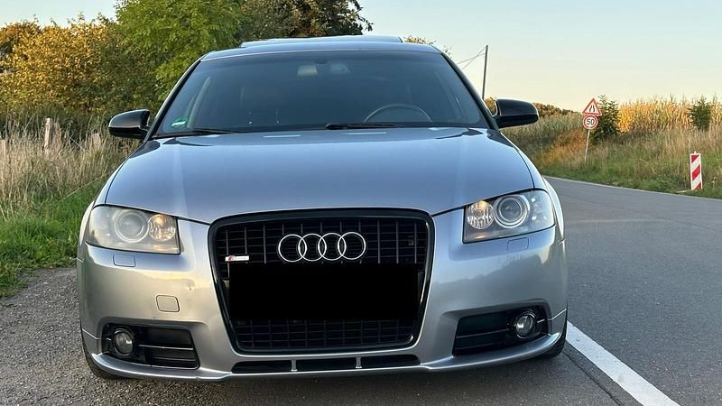 Silber Gebraucht 2006 Audi A3 S-Line Coupé | 4.750 € (Etwas zu teuer) - Bild 1/4