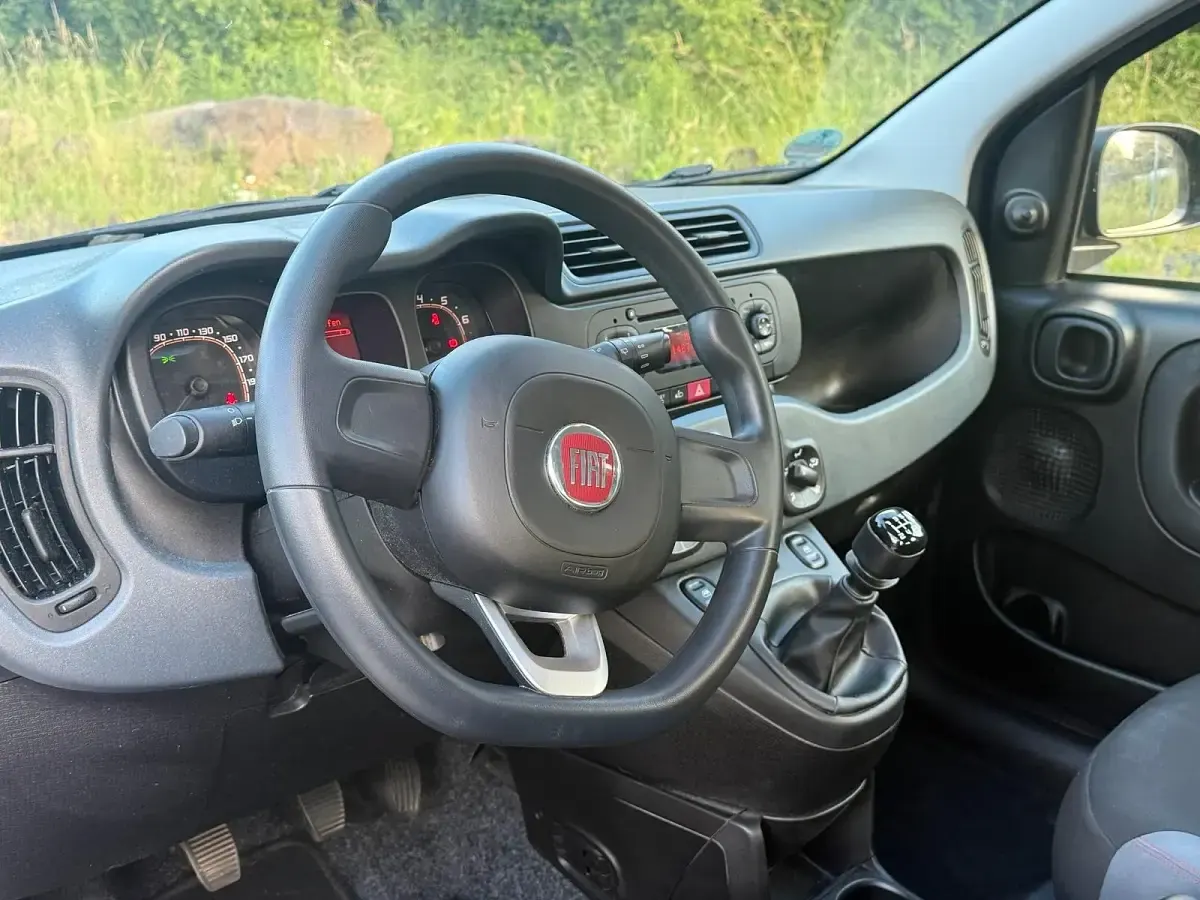 Gebraucht Fiat Panda 69 PS (50 kW) 2017 Blau Kleinwagen