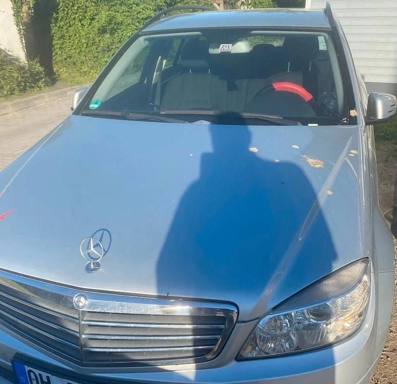 Silber Gebraucht 2010 Mercedes C220 Kombi | 4.700 € (Fairer Preis) - Bild 1/4