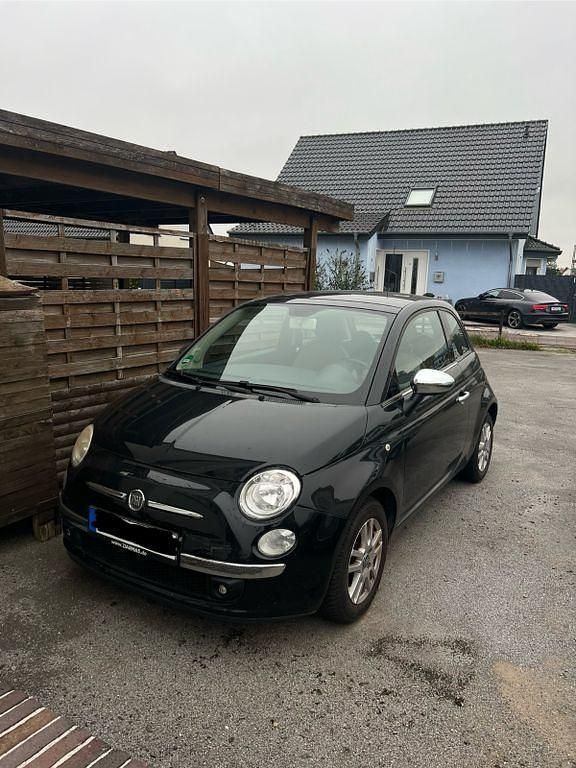 Schwarz Gebraucht 2009 Fiat 500 Lounge Limousine | 2.800 € - Bild 1/4