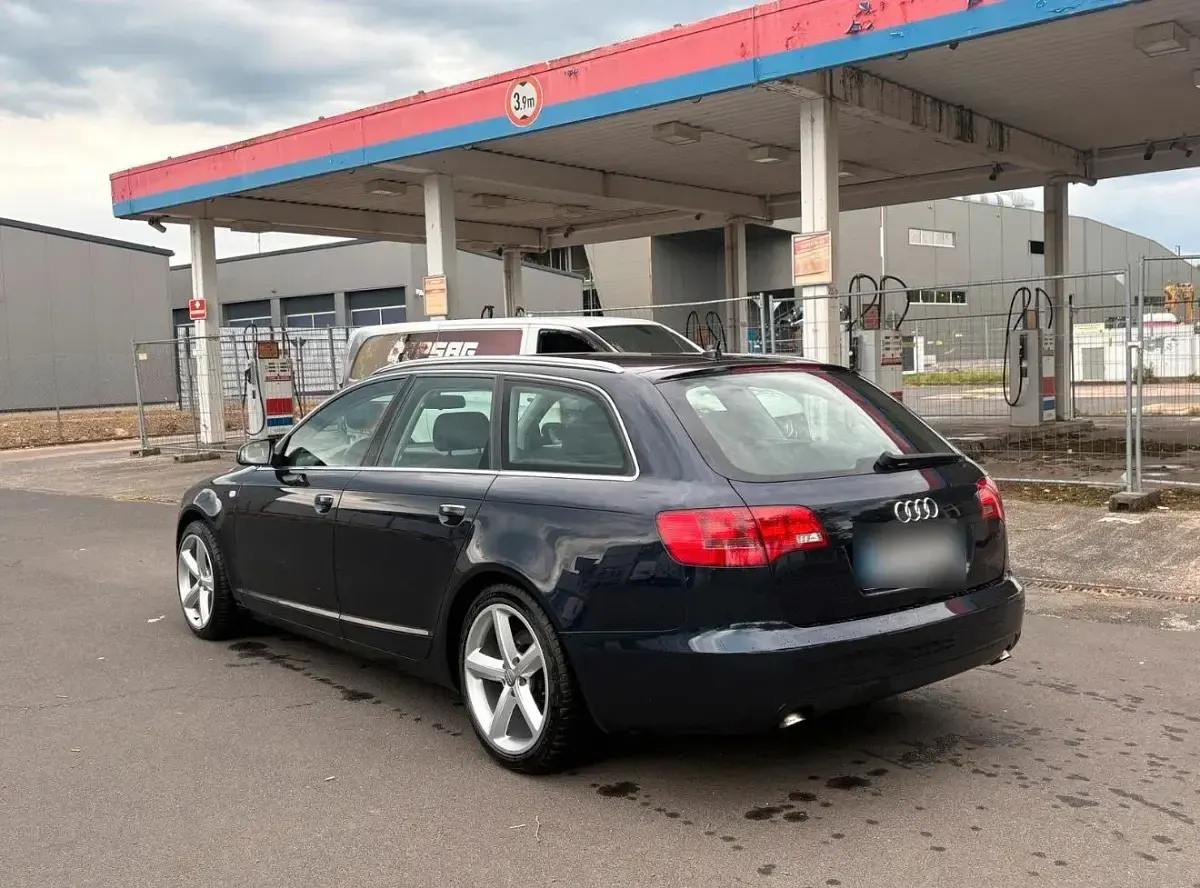 Gebraucht Audi A6 140 PS (102 kW) 2006 Andere farben Kombi