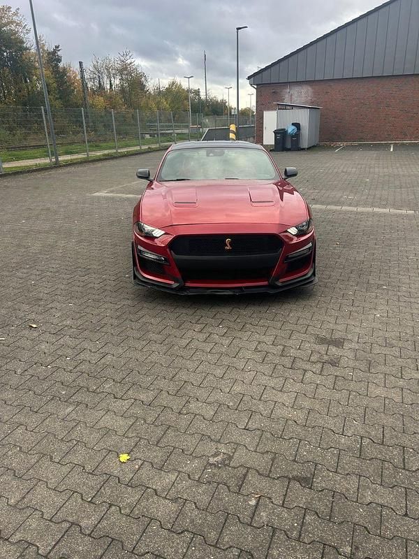 Gebraucht Ford Mustang GT 317 PS (233 kW) 2023 Rot Coupé