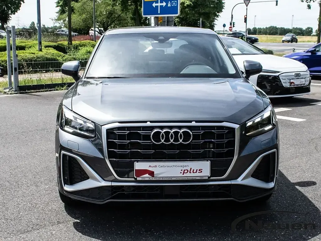 Gebraucht Audi Q2 S-Line 150 PS (110 kW) 2025 Daytonagrau SUV