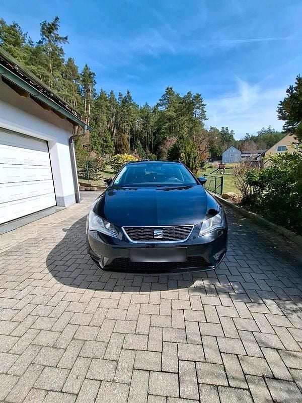 Usata Seat Leon 105 CV (77 kW) 2015 Nero Station wagon