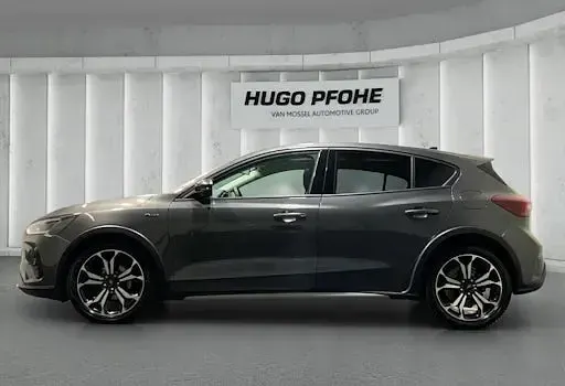 Brugt Ford Focus Active 120 HK (88 kW) 2022 Grå Sedan