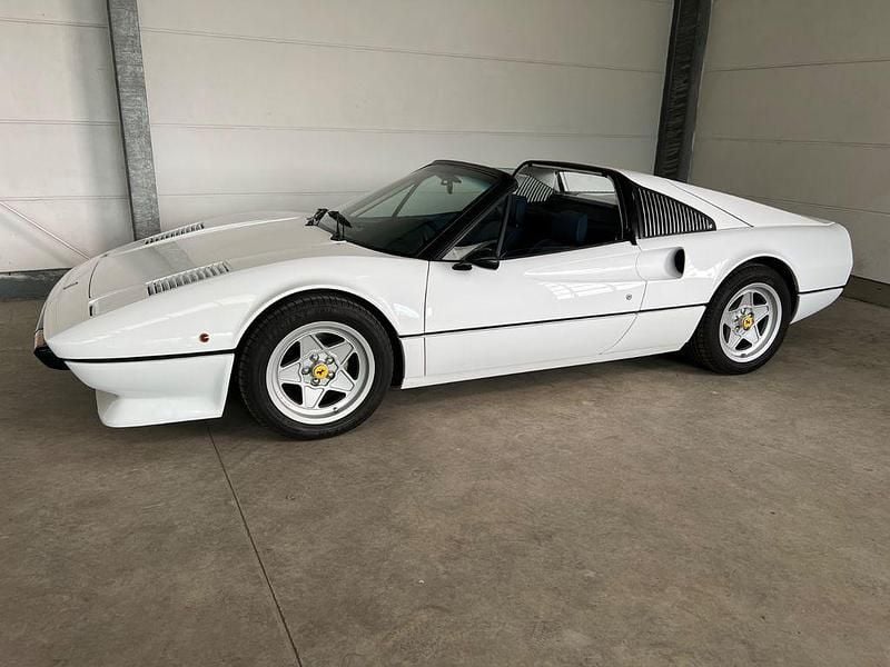 Gebraucht Ferrari 308 230 PS (169 kW) 1980 Weiß Cabrio