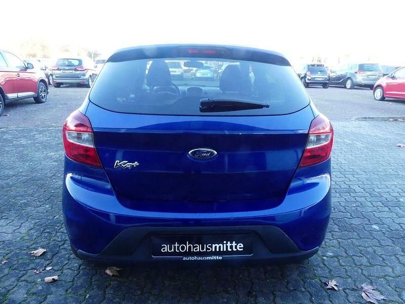 Gebraucht Ford Ka Plus Cool & Sound Edition 86 PS (63 kW) 2017 Blau Kleinwagen