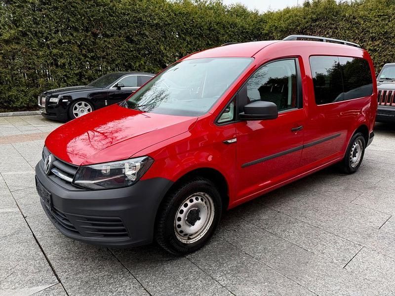 Gebraucht VW Caddy Maxi 102 PS (75 kW) 2020 Rot Van / Kleinbus