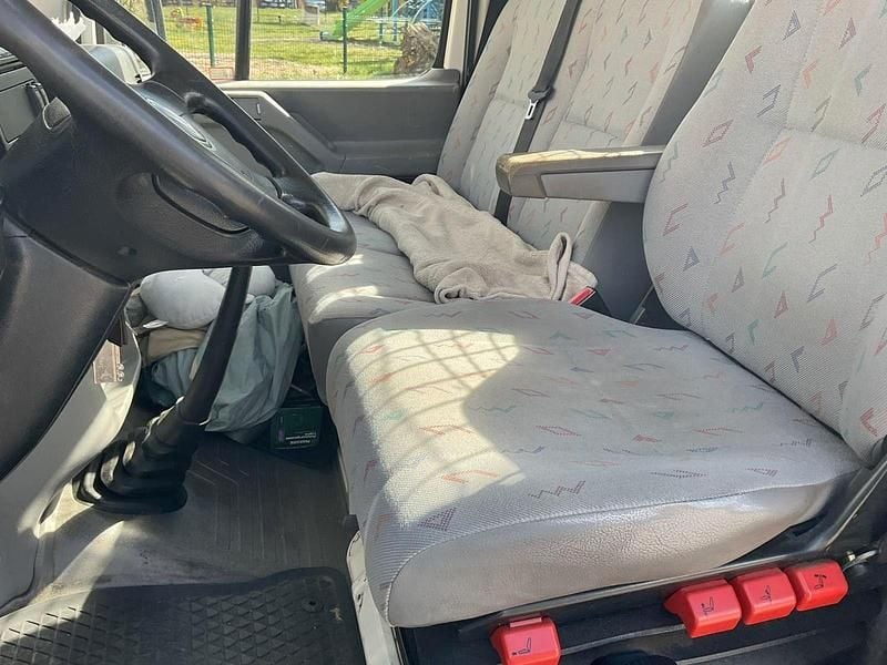 Second-hand VW LT 158 CP (116 kW) 2002 Alb Monovolum