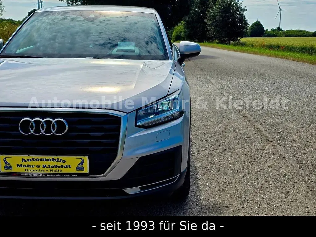 Gebraucht Audi Q2 Design 150 PS (110 kW) 2017 Silber SUV
