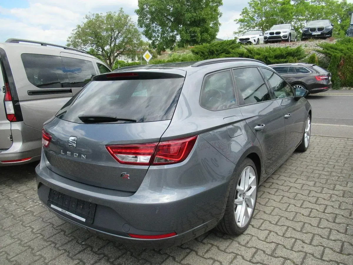 Gebraucht Seat Leon ST FR 125 PS (91 kW) 2015 Grau Kombi