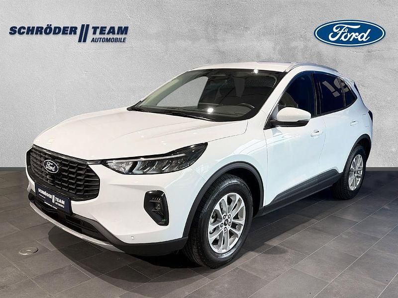 Gebraucht Ford Kuga Titanium 150 PS (110 kW) 2024 Weiß SUV