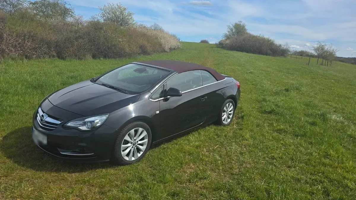 Gebraucht Opel Cascada 165 PS (121 kW) 2013 Schwarz Cabrio