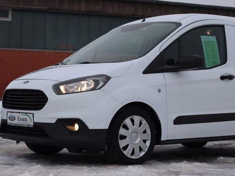 Gebraucht Ford Transit Trend 101 PS (74 kW) 2023 Weiß Van / Kleinbus