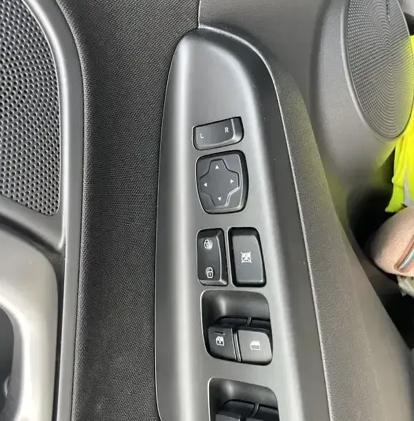 Gebraucht Hyundai Kona Trend 160 PS (117 kW) 2019 Lake silver / mic SUV