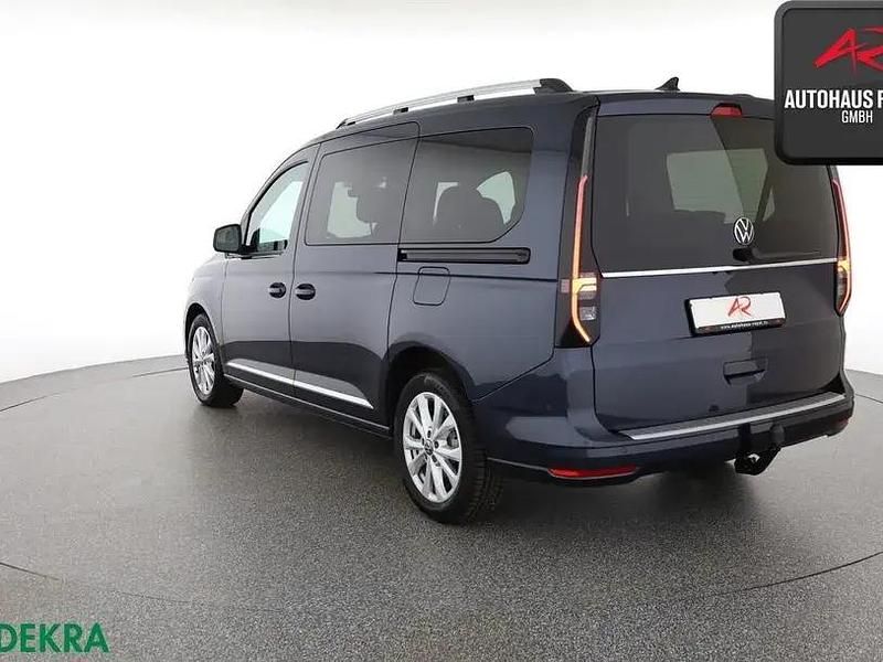 Second-hand VW Caddy Maxi 122 CP (89 kW) 2024 Albastru Monovolum