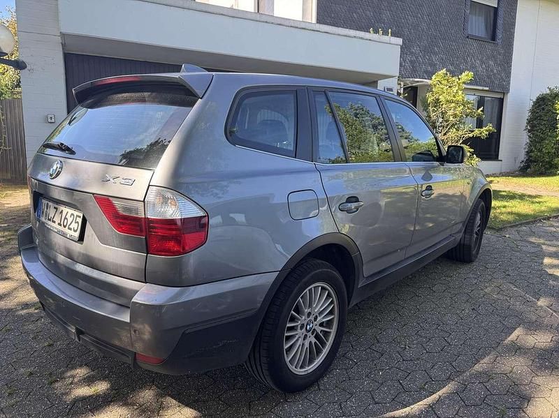 Gebraucht BMW X3 235 PS (172 kW) 2008 Grau SUV