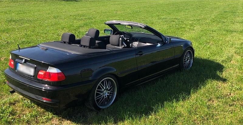Schwarz Gebraucht 2004 BMW 318 Cabriolet Cabrio | 3.990 € (Guter Preis) - Bild 1/4