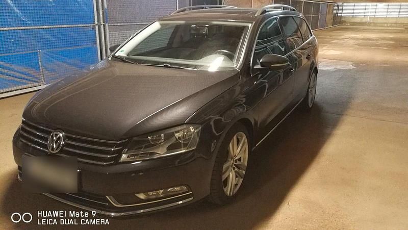 Gebraucht VW Passat Highline 122 PS (89 kW) 2011 Schwarz Kombi