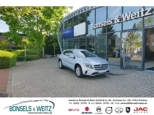 Gebraucht Mercedes GLA180 122 PS (89 kW) 2019 SUV