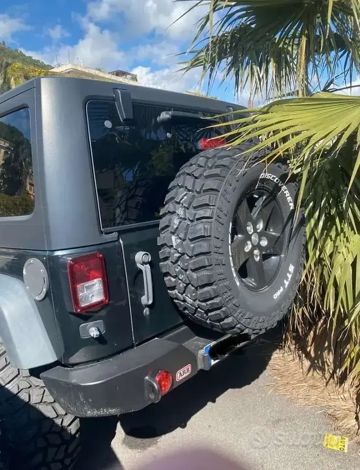 Gebraucht Jeep Wrangler Rubicon 284 PS (208 kW) 2012 SUV