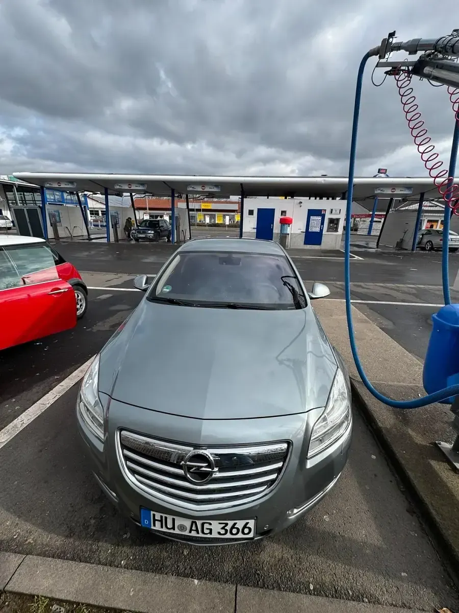 Gebraucht Opel Insignia 131 PS (96 kW) 2013 Grau Limousine