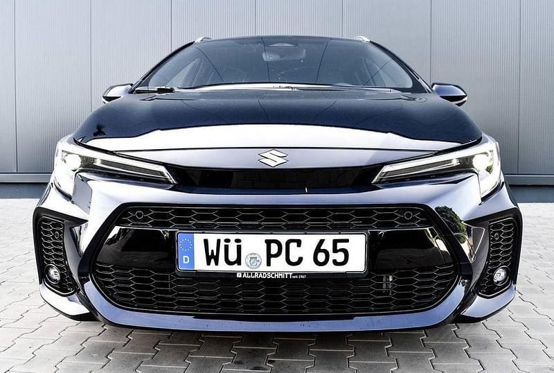 Gebraucht Suzuki Swace Comfort+ 140 PS (102 kW) 2023 Black (schwarz) Kombi