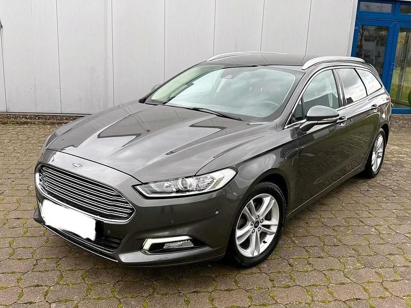 Gebraucht Ford Mondeo 160 PS (117 kW) 2018 Grau Kombi