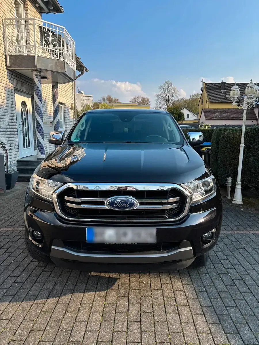 Gebraucht Ford Ranger XLT 170 PS (125 kW) 2023 Schwarz Pickup