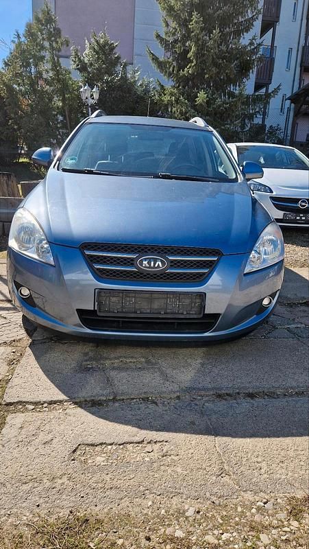 Gebraucht Kia Ceed 90 PS (66 kW) 2008 Blau Kleinwagen