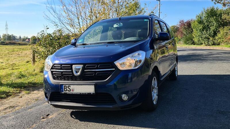Gebraucht Dacia Lodgy 109 PS (80 kW) 2017 Blau Van / Kleinbus