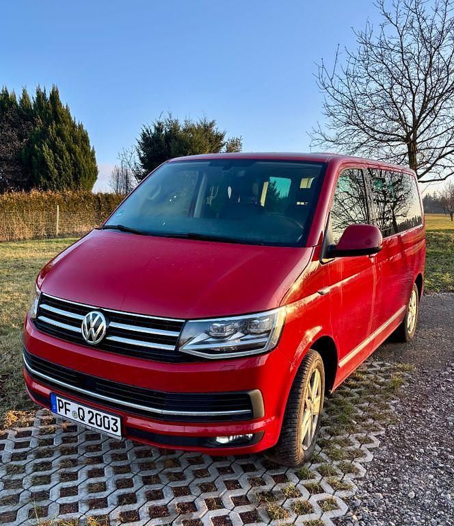 Rot Gebraucht 2017 VW Multivan Generation Six Van | 32.900 € (Fairer Preis) - Bild 1/4