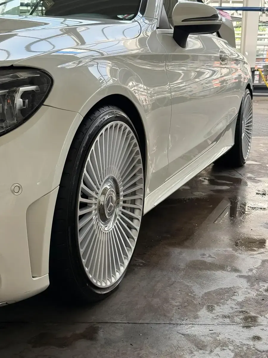 Gebraucht Mercedes C300 245 PS (180 kW) 2019 Weiß Cabrio