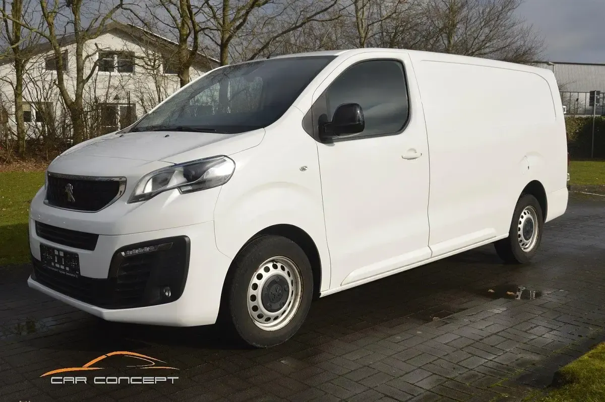 Gebraucht Peugeot Expert Premium 144 PS (105 kW) 2022 Weiß Van