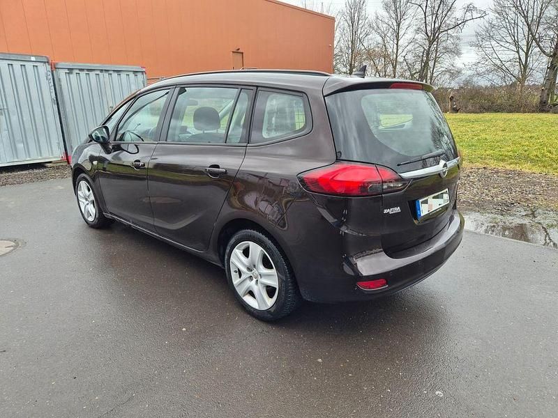 Gebraucht Opel Zafira Tourer 140 PS (102 kW) 2015 Braun Van / Kleinbus