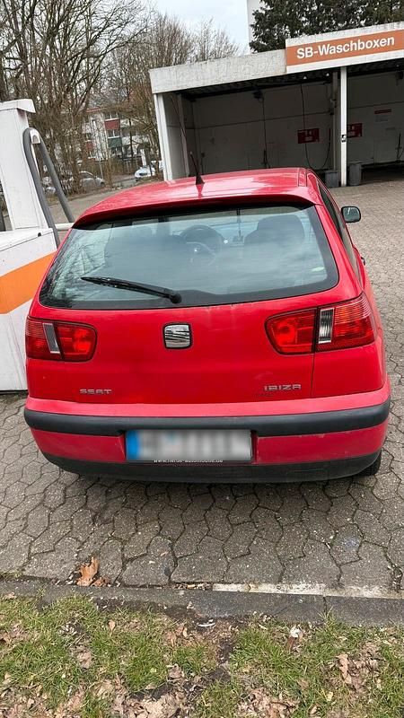 Gebraucht Seat Ibiza 60 PS (44 kW) 2000 Rot Kleinwagen
