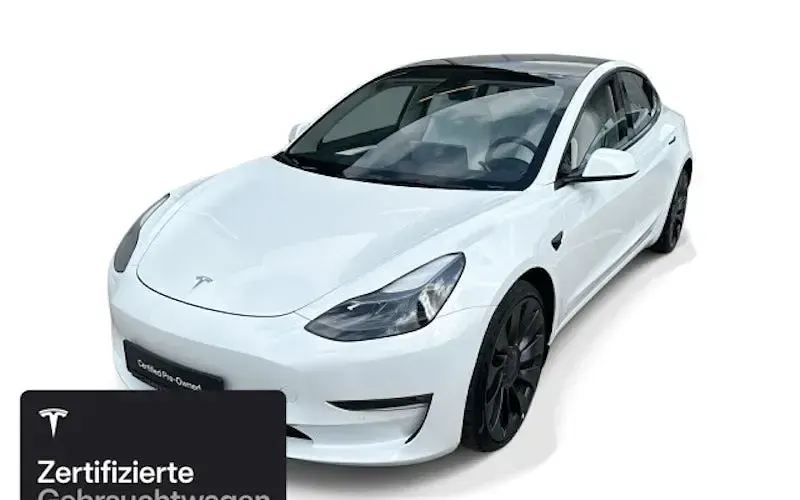 Used Tesla Model 3 Performance 377 kW (513 HP) 2022 White Sedan