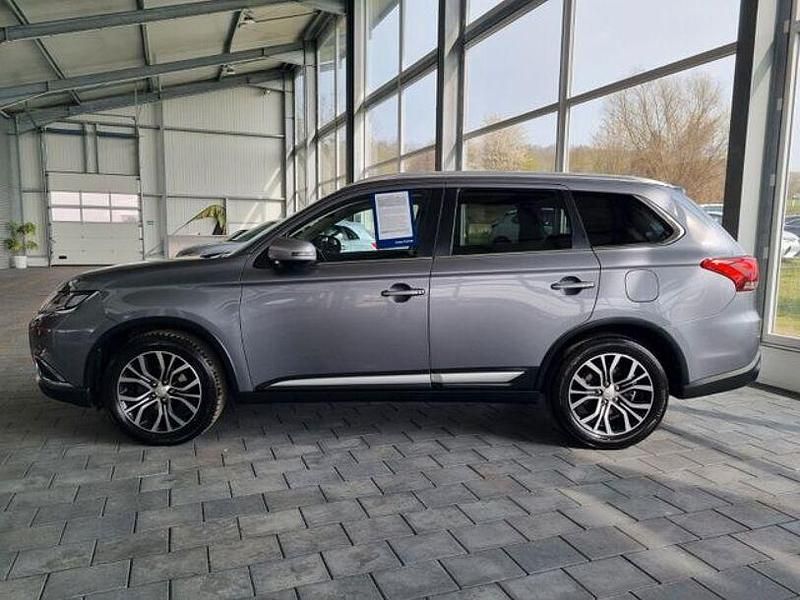 Gebraucht Mitsubishi Outlander Edition+ 150 PS (110 kW) 2018 Grau SUV
