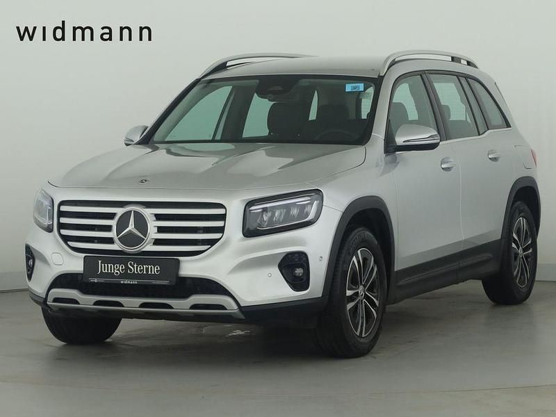 Gebraucht Mercedes GLB180 116 PS (85 kW) 2024 Iridiumsilber metallic SUV