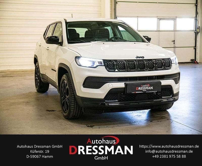 Neu Jeep Compass Longitude 131 PS (96 kW) 2025 Weiß SUV