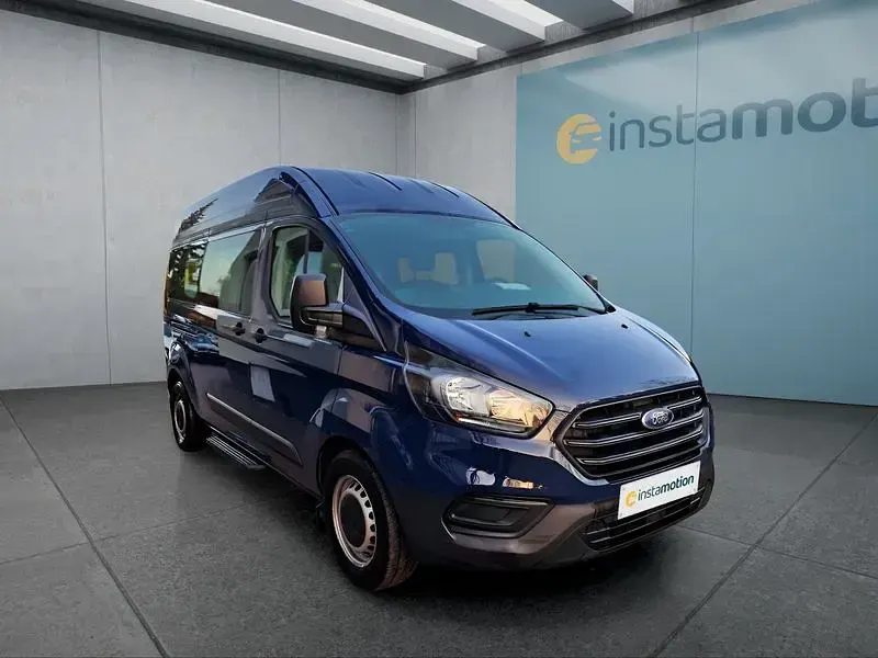 Gebraucht Ford Tourneo 131 PS (96 kW) 2020 Van / Kleinbus