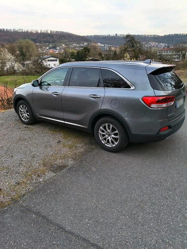 Gebraucht Kia Sorento 200 PS (147 kW) 2016 Grau SUV