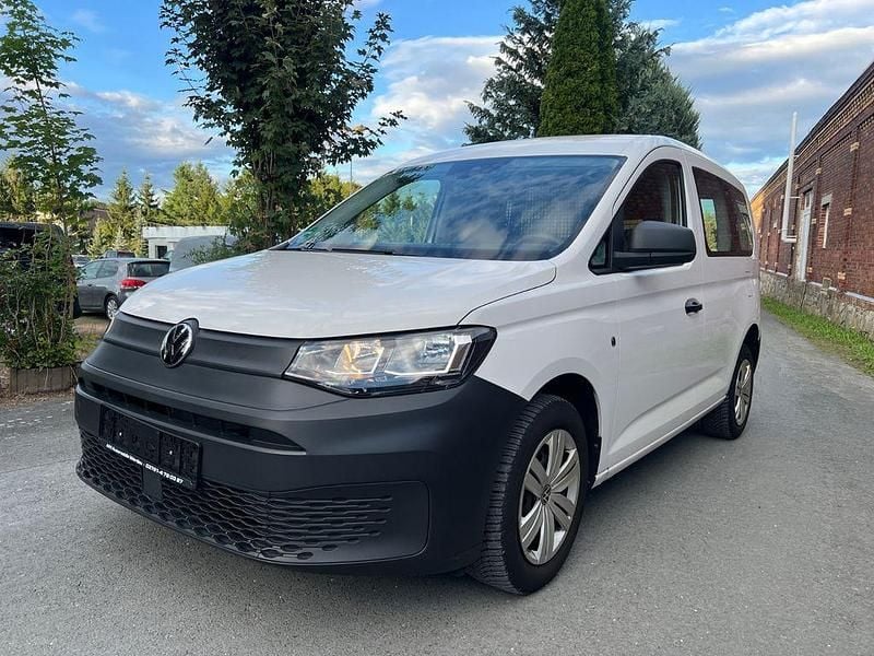 Second-hand VW Caddy 114 CP (83 kW) 2021 Alb Monovolum